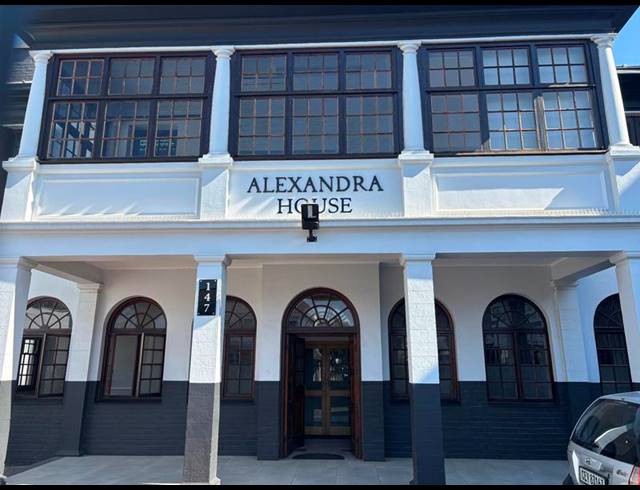 OFFICE PROPERTY TO RENT IN SOMERSET WEST CENTRAL